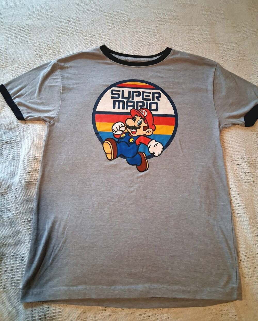 Super Mario Graphic T-Shirt Size L Gray Ringer Nintendo